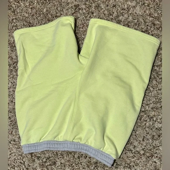 KIDS XL GREEN DSG COTTON SHORTS - Picture 2 of 2